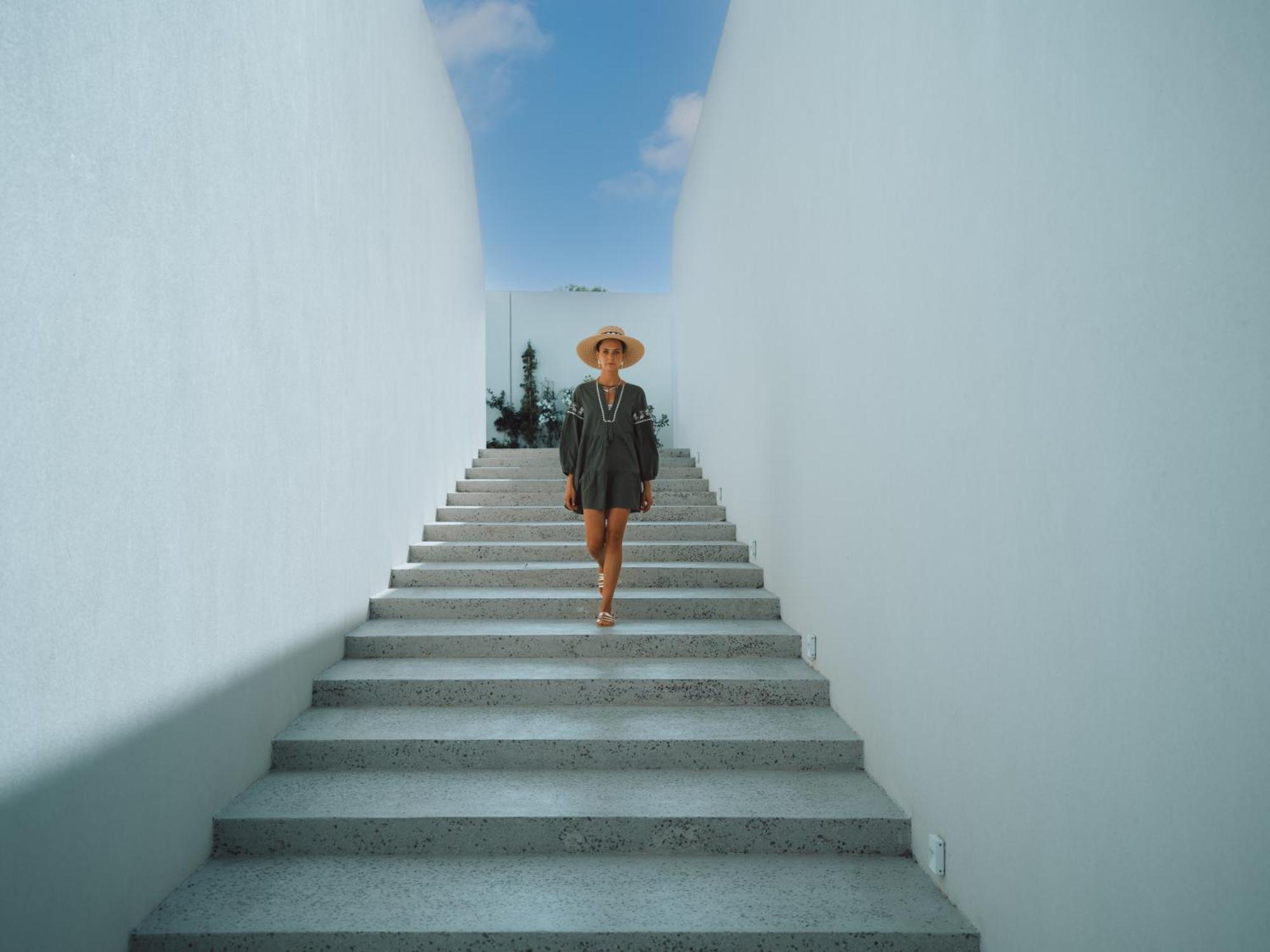 Курортный комплекс Nous Santorini