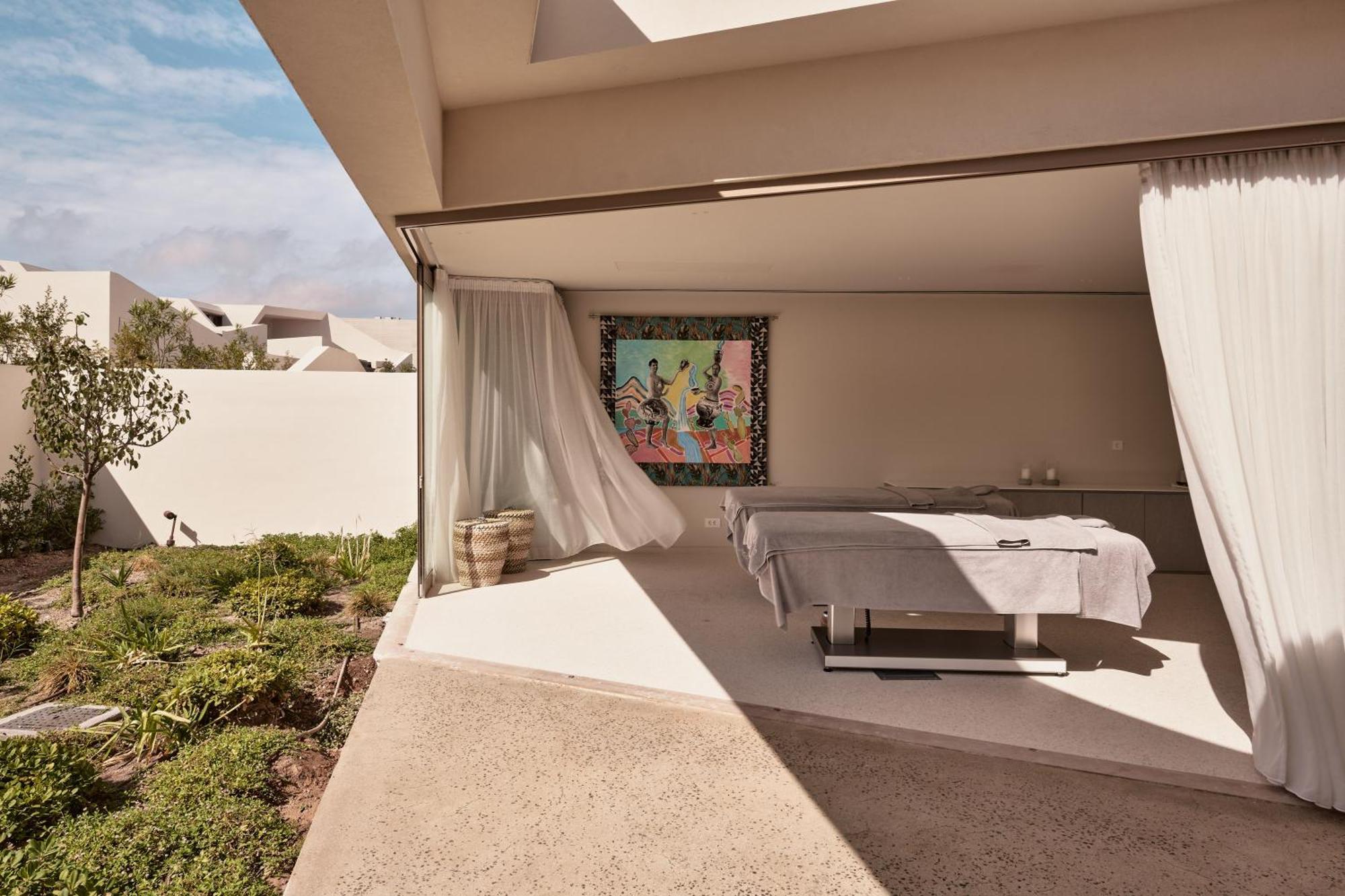 Nous Santorini Rezort 5*