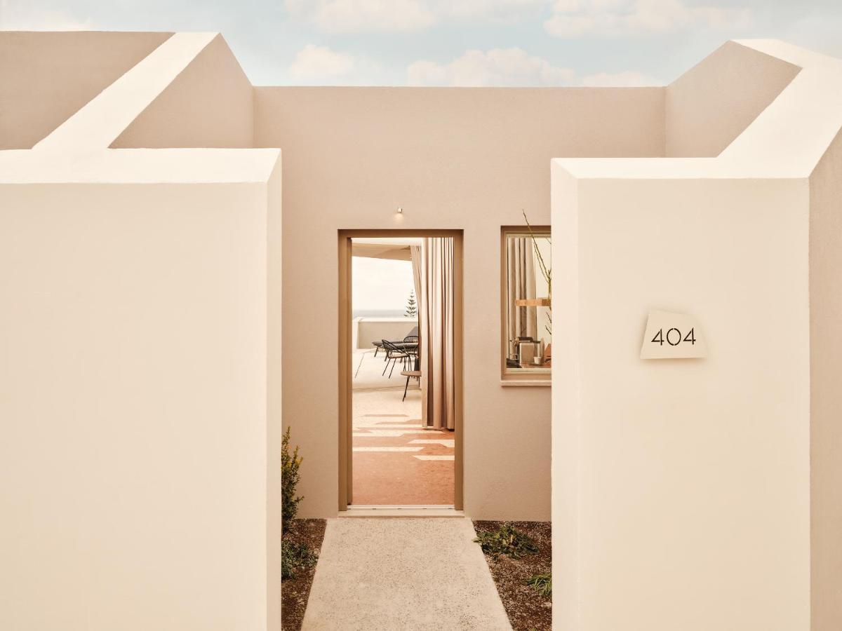 Resort Noūs Santorini Mesaria
